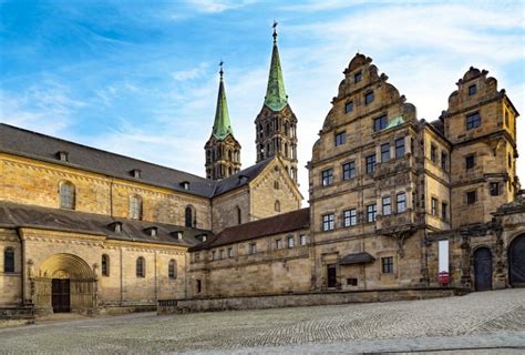 ¡Sumérgete en la Historia con el Museo de Arte Antiguo de Bamberg! Un viaje en el tiempo a través de los tesoros medievales.