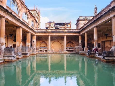  The Roman Baths: Uncovering History and Indulging in Thermal Waters!